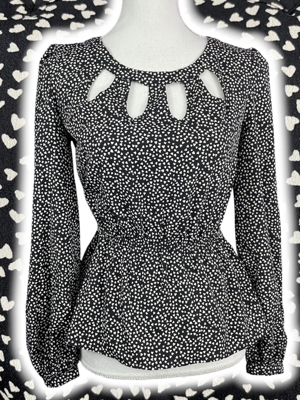 Heart Print Cutout Blouse S Peplum Black White Balloon Sleeve Keyhole Flounce
